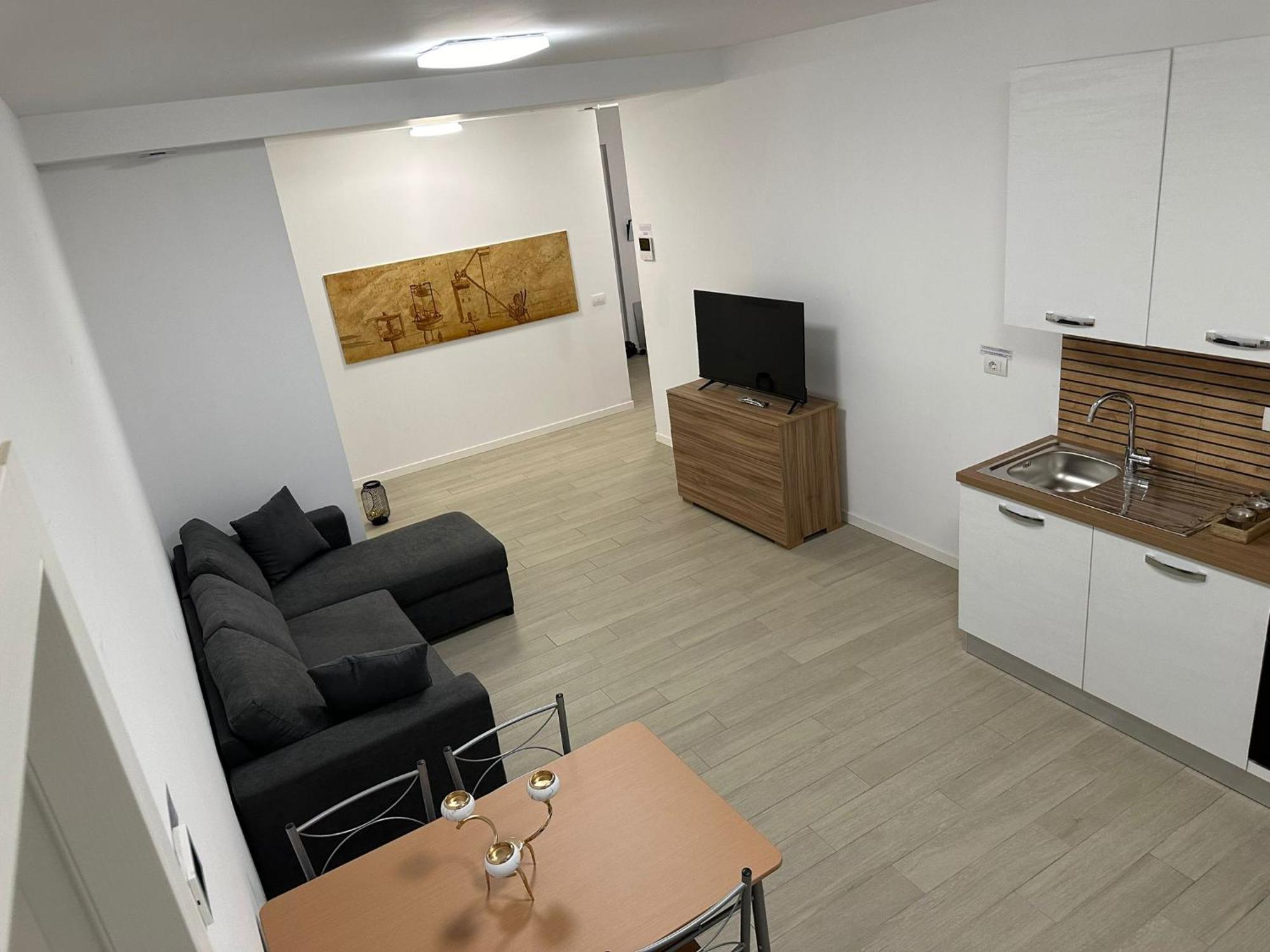 Casa Ideale Tim Appartmanti Moderni Vicina Al Centro ليكو المظهر الخارجي الصورة