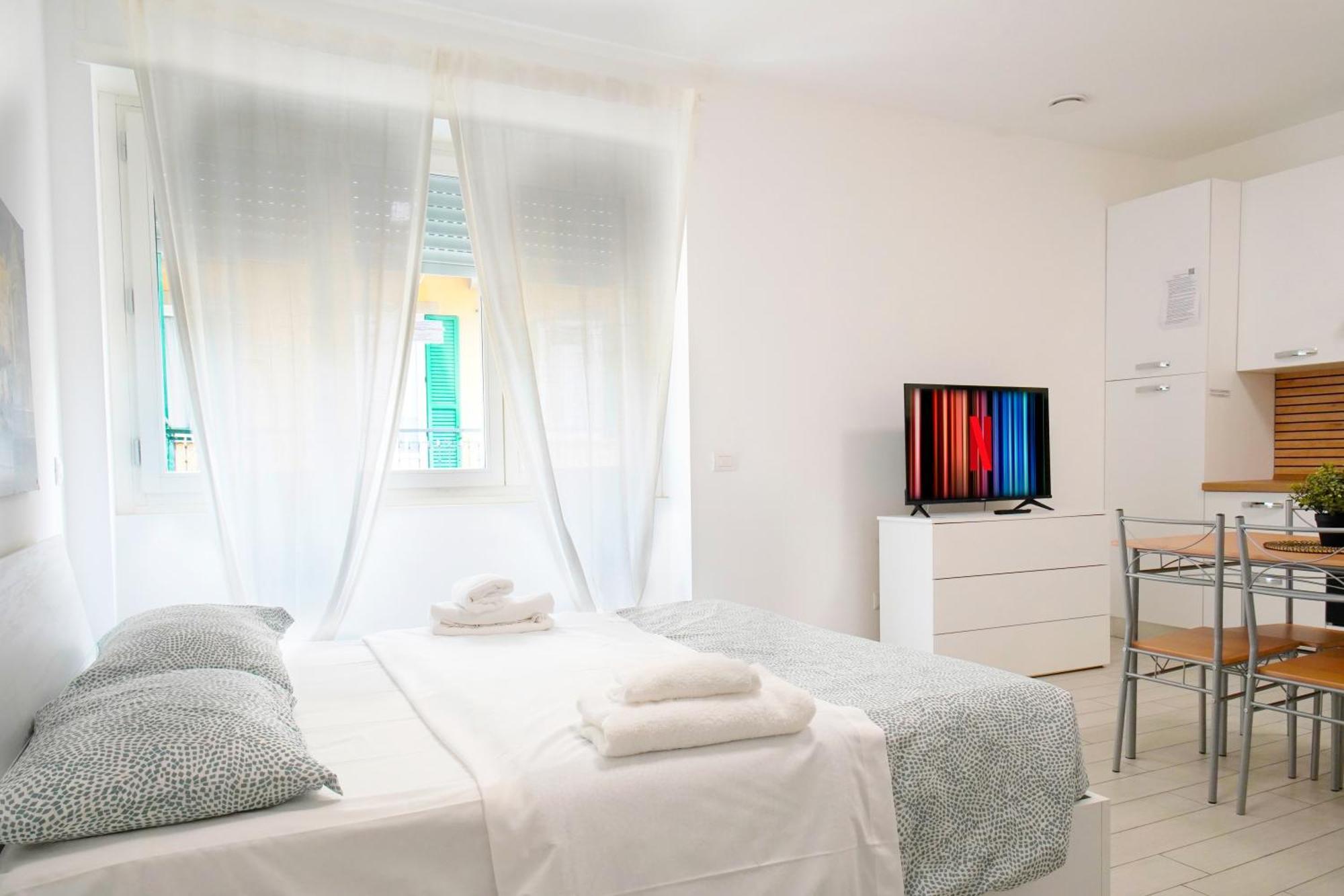 Casa Ideale Tim Appartmanti Moderni Vicina Al Centro ليكو المظهر الخارجي الصورة